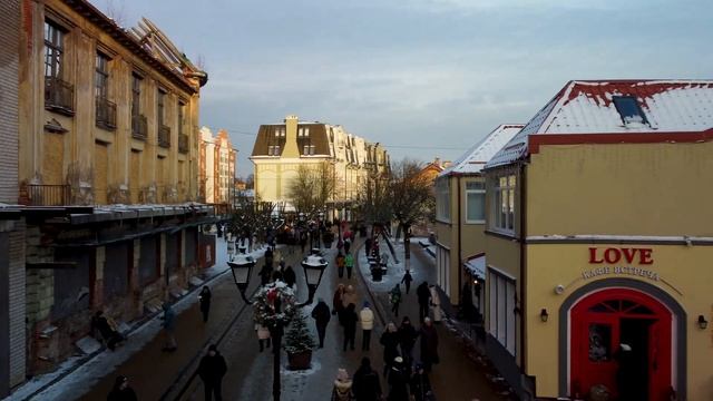 Заснеженный Зеленоградск 07.01.22 с высоты птичьего полёта в CINEMATIC 4K смотреть онлайн