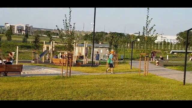 С дачи домой! Вечерняя прогулка по Старому Осколу! смотреть онлайн