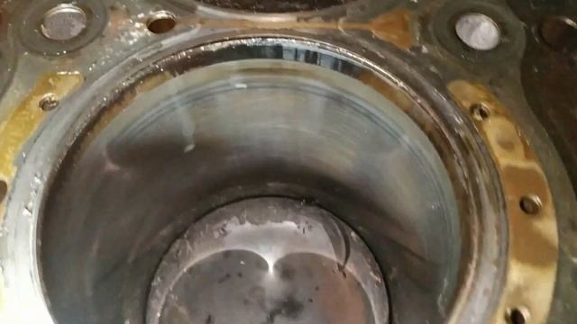 Замена прокладки ГБЦ или масло опять в системе охлаждения Mercedes W211 E200 1,8 KOMPRESSOR смотреть онлайн