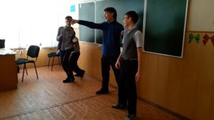 ТАНЦУЕТ 5ЫЙ КЛАСС! !!!!!!! РЖАКА:)))))#1