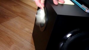 саб фирма Logitech 2.1 Z-623 // Logitech Speaker System // Logitech 2.1 Z-623 subwoofer