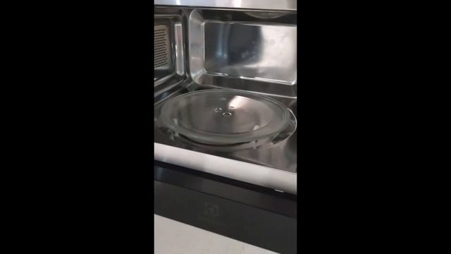 Микроволновая печь встраиваемая ELECTROLUX LMS2203EMX смотреть онлайн