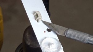 Как отпаять заменить светодиод подсветки телевизора