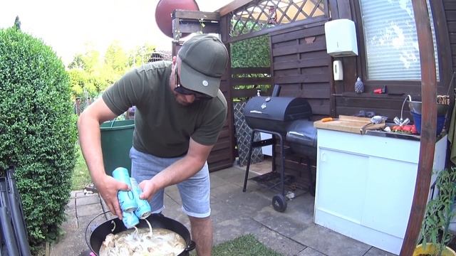 Свиные рёбра в казане с картошкoй.Германия смотреть онлайн