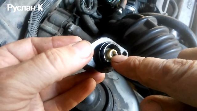 Регулятор холостого хода. РХХ. Где проблемы и как смазать. Проблемы с оборотами двигателя. смотреть онлайн