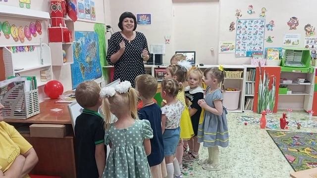 Открытое занятие по развитию речи с элементами театрализации "Путешествие в страну сказок"