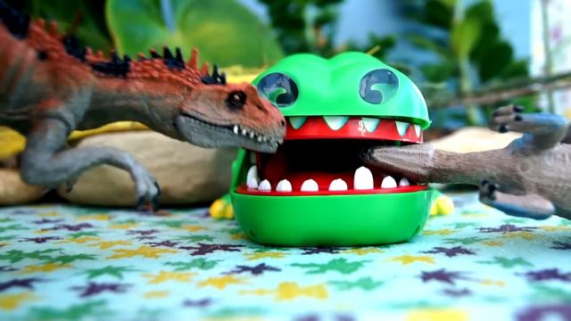 CROCODILE DENTIST. ОТКУСИЛ ГОЛОВУ!!!!!! крокодил челлендж! Крокодил дантист!