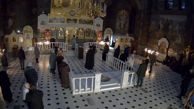Трансляция вечернего богослужения в Лавре: Чествование иконы Божией Матери, именуемой «Знамение». смотреть онлайн