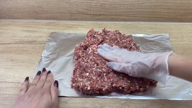МЯСНОЙ РУЛЕТ С ЯЙЦОМ