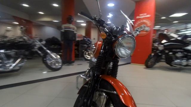 Мотоцикл KAWASAKI W650 Арт. 104009 Мотосалон МегаМото смотреть онлайн