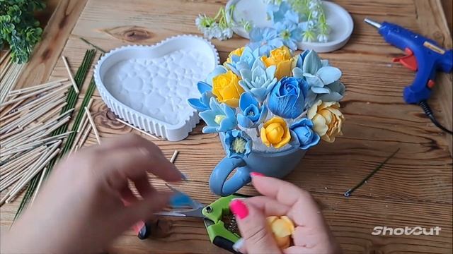 Букет из мыльных цветов в кружке. #мыловарение #мыло #мыловидео