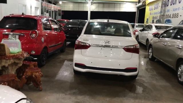 GIÁ Ô TÔ CŨ TỤT DỐC CẮT LỖ LOẠT XE TẠI MẠNH DŨNG смотреть онлайн