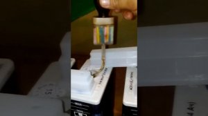 Проверка плотности электролита АКБ (ареометр с поплавками)