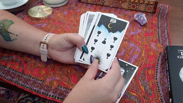 The Wild Unknown Tarot Deck Review смотреть онлайн