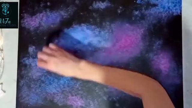 Рисуем космос акрилом и заливаем эпоксидной смолой. смотреть онлайн