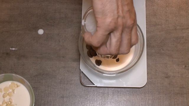 ЧИЗКЕЙК ЧЕТЫРЕ ШОКОЛАДА. Чизкейк с выпечкой. Чизкейк "Три шоколада" смотреть онлайн