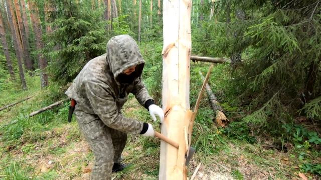 ЛЕСНАЯ ХИЖИНА 20 КВ. М | КРОВАТЬ ИЗ БРЕВЕН СВОИМИ РУКАМИ | ТАЕЖНЫЙ ОБЕД ОТШЕЛЬНИКОВ ЗА 100 РУБЛЕЙ смотреть онлайн