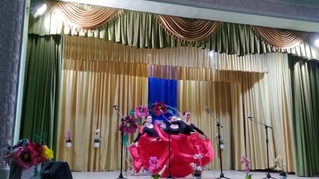 колектив Грація старша група Пасадобль