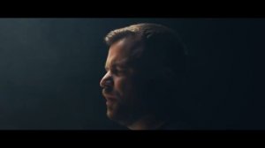 Музыкальный клип на песню Ленни Кравиц - LOW