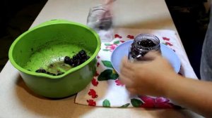 Ежевика в собственном соку.