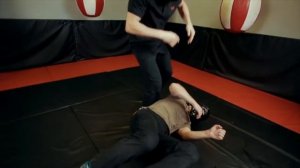 Рукопашный бой. Броски хватом за голову. Часть 1