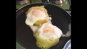 Макароны с сыром/Как приготовить макароны/Макароны с яйцом/Гнезда с сыром