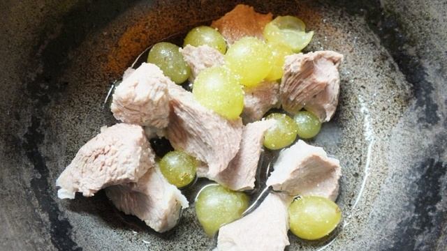 Салат Столичный с говядиной