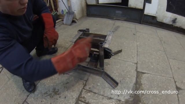 Как сделать подъемник/подставку для мотоцикла