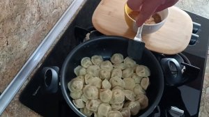 Выясняю как вкуснее жарить пельмени. Теперь вам будет вкусно всегда!!! КАК ПОЖАРИТЬ ПЕЛЬМЕНИ?!