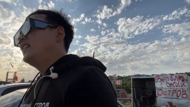 Харвачнр на верблюжьем острове смотреть онлайн