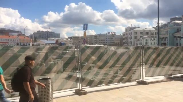 Собянинские неудобства. Собянинская плитка. смотреть онлайн