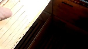 Конструкция двухматочного улья почти по Озерову.