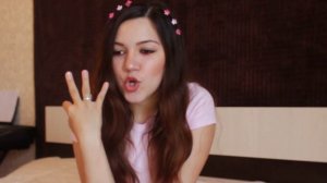 НЕ МОГУ УЕХАТЬ ИЗ РОССИИ(( 🇷🇺 Иностранка говорит по-русски 🇧🇷