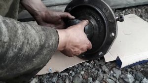 Урал 4320 часть 20 . Ремонт, разборка поворотного кулака снятие полуосей.