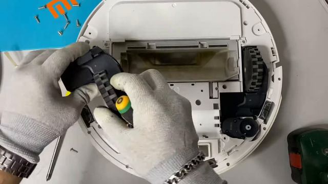 Замена колеса робота-пылесоса Xiaomi
