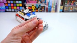 LEGO "ОХОТНИКИ ЗА ПРИВЕДЕНИЯМИ" - неравно курят в сторонке