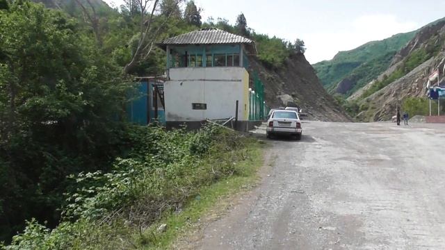 ГОЛУБОЙ ОЗЕР В ТАДЖИКИСТАНЕ .прекрасное природа смотреть онлайн