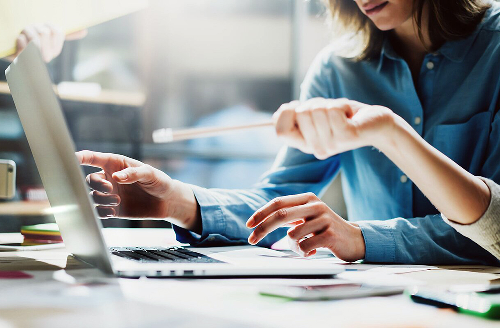 Путин поручил отменить большинство плановых проверок компаний / События на ТВЦ