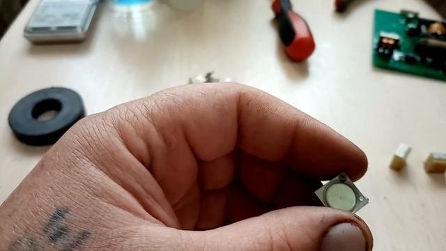 ЛЮДИ ВЫБРОСИЛИ ЭТО!!! И НЕ ЗНАЛИ ЧТО ВНУТРИ ЕСТЬ ПАЛЛАДИЙ.