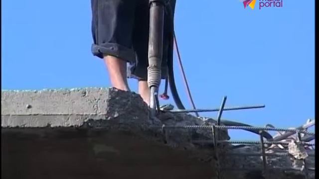 На улице Рахманинова снесли трехэтажный дом смотреть онлайн