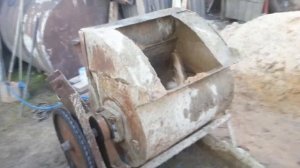 Самодельная Бетономешалка для т40.