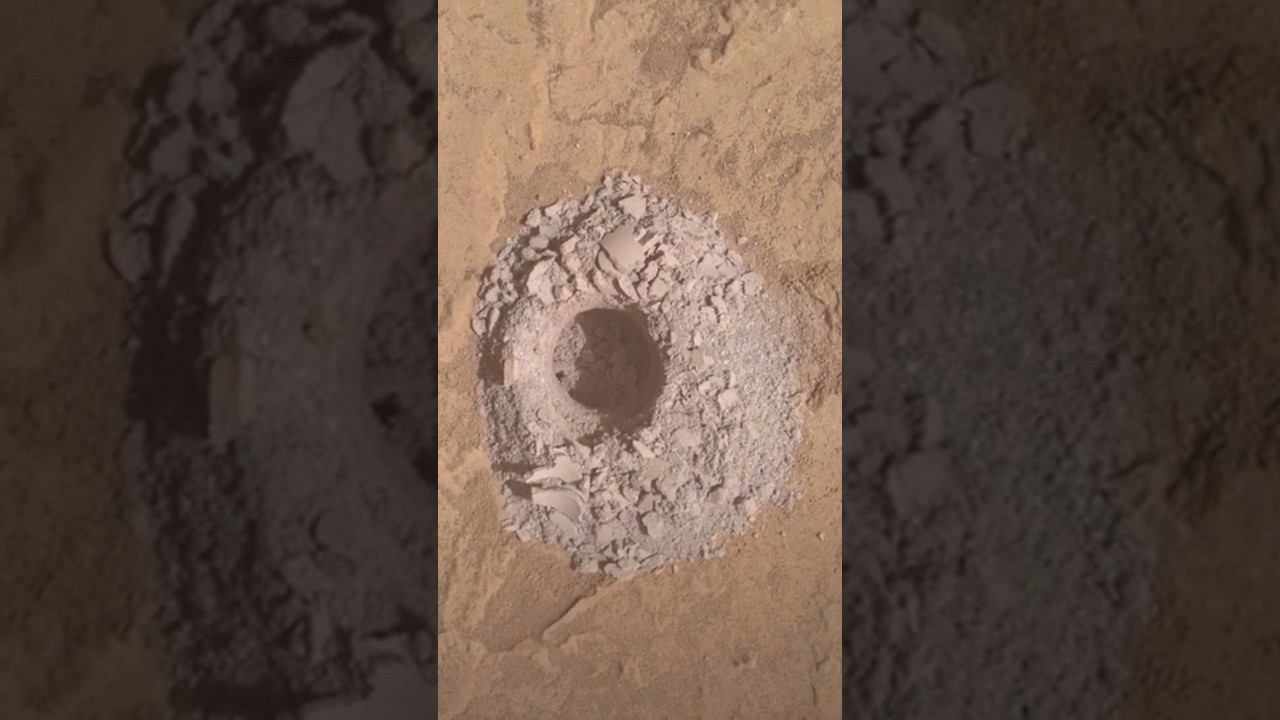 Отверстие на Марсе, просверленное марсоходом Curiosity смотреть онлайн