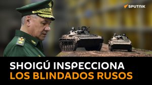 El ministro de Defensa ruso inspecciona equipos y armas antes de su envío a la zona de combate