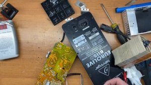 Ремонт Behringer B115D не включается, мигают лампочки, замена конденсаторов