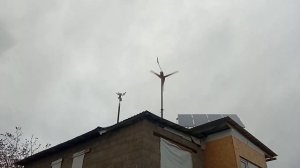 Ветряк из мотор колеса / Тесты с винтом из ПВХ 1,4 м и 1,8 м / Обороты винта / Закручивает кабель?