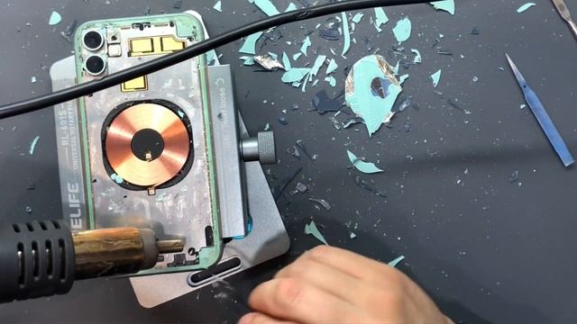 iPhone 11 замена задней крышки и дисплея