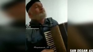 ЧЕЧЕНСКИЙ ДЕД ИГРАЕТ КРАСИВО НА ГОРМОШКЕ