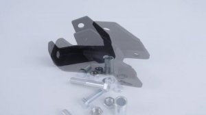 Suzuki Jimny JB43 33 23 кронштейн передней тяги Панара нижний