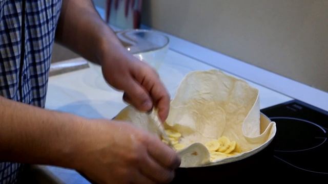 БЫСТРЫЙ ДЕСЕРТ из лаваша с бананом.