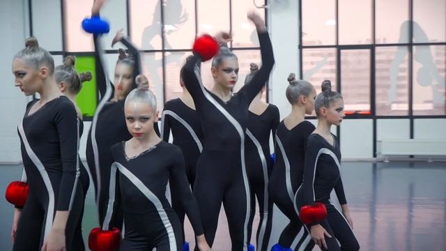 "Молекулы"